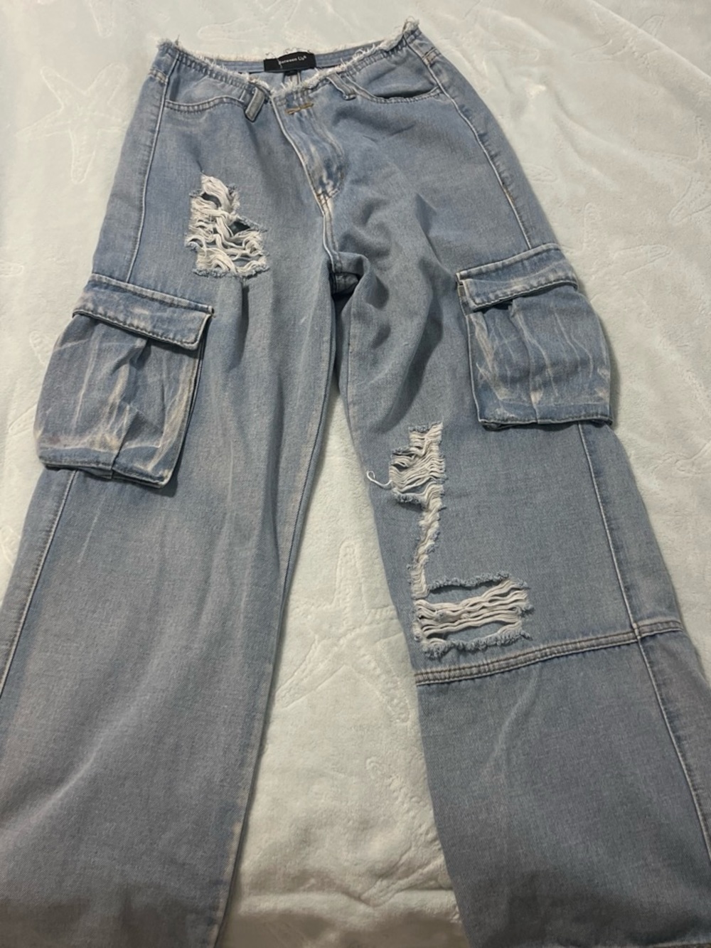 Frayed Cargo Wide-Leg Jeans in Light Blue